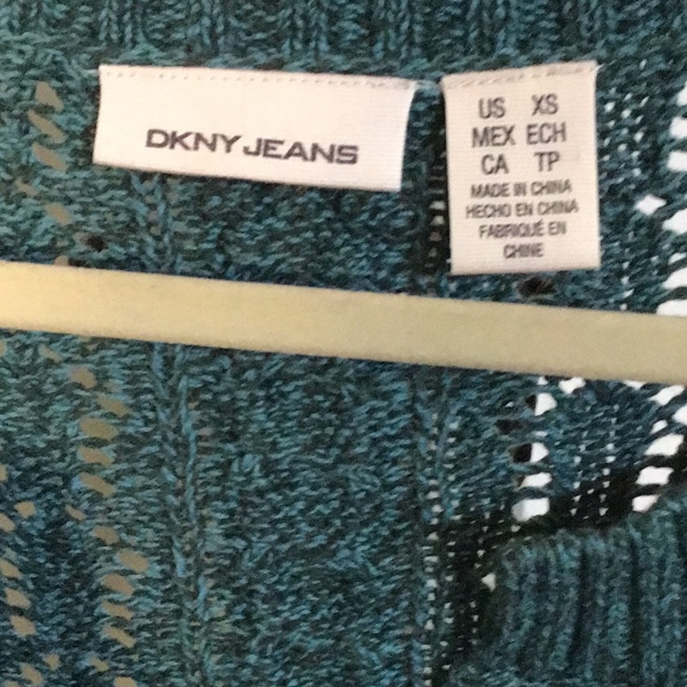 Sweater - Picture 2 of 5